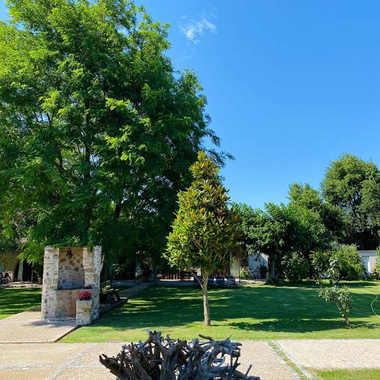 Exterior-6